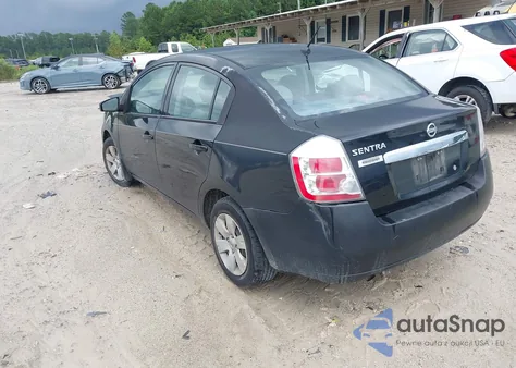 2010 Nissan Sentra 2.0 z USA, uszkodzony, nr VIN 3N1AB6AP8AL718240